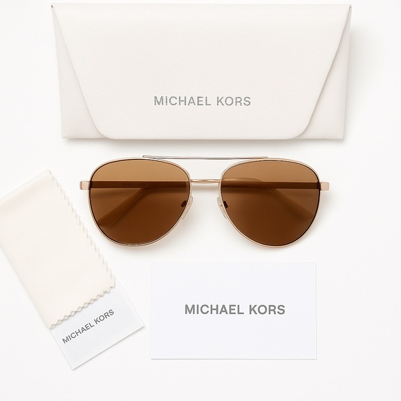 ✨ NEW ✨ Michael Kors Sunglasses - Picture 1 of 6